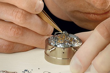 更换上海劳力士手表电池